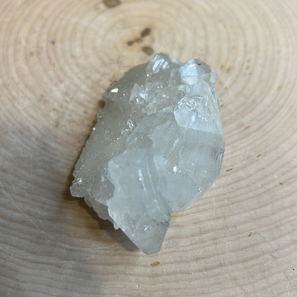 Apophyllite specimen from India - Picture 3 of 5